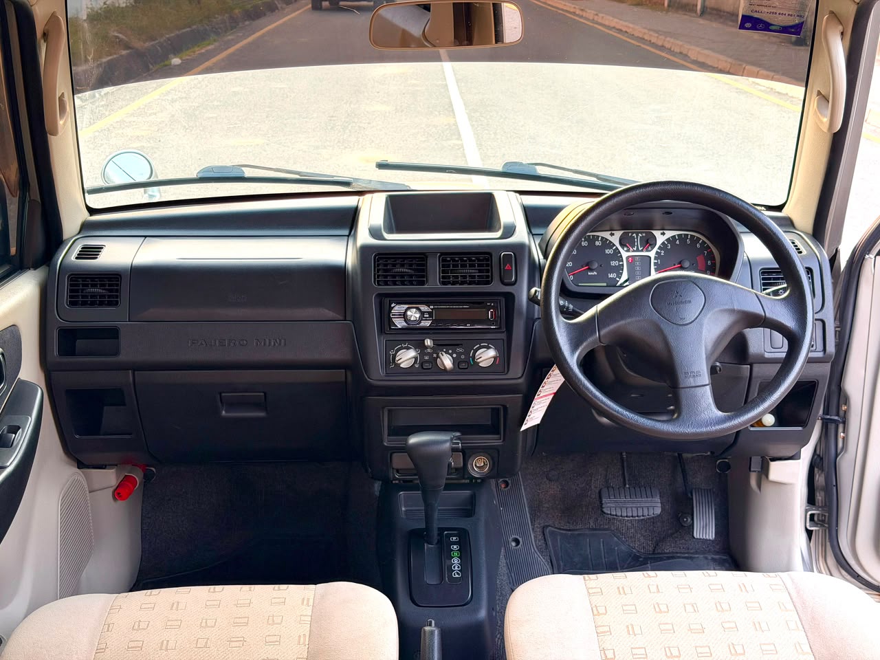 MITSUBISH PAJERO thumbnail 4
